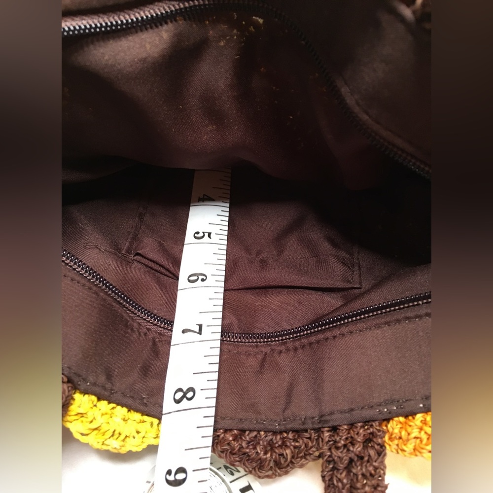 Hand Crocheted Raffia Bag - Picture 11 of 11